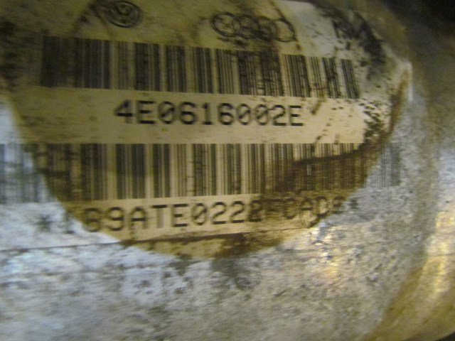 2004 Audi A8L D3 Rear RH Passenger Air Strut 4E0616002E