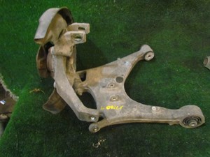 2004 Audi A8L D3 Rear LH Driver Spindle & Lower Control Arm