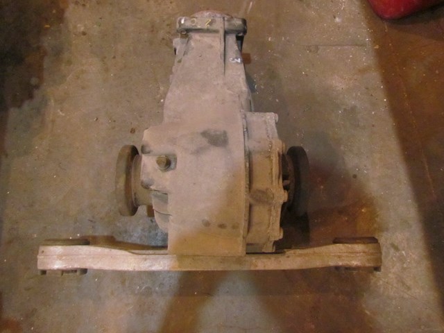 2004 Audi A8L D3 Rear Differential w/ Rear Mount