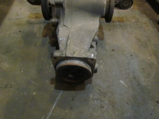 2004 Audi A8L D3 Rear Differential w/ Rear Mount