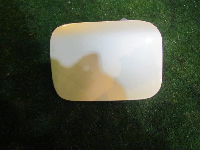 2006 Infiniti M35 Fuel Door & Gas Cap-See Details