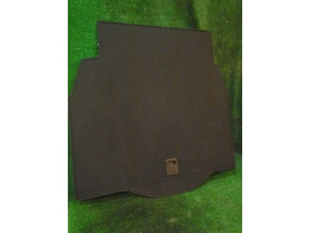 2006 Inifiniti M35 Trunk Board