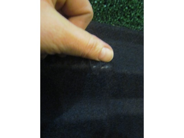 2006 Infiniti M35 Trunk Moulding w/Pass Through Access 