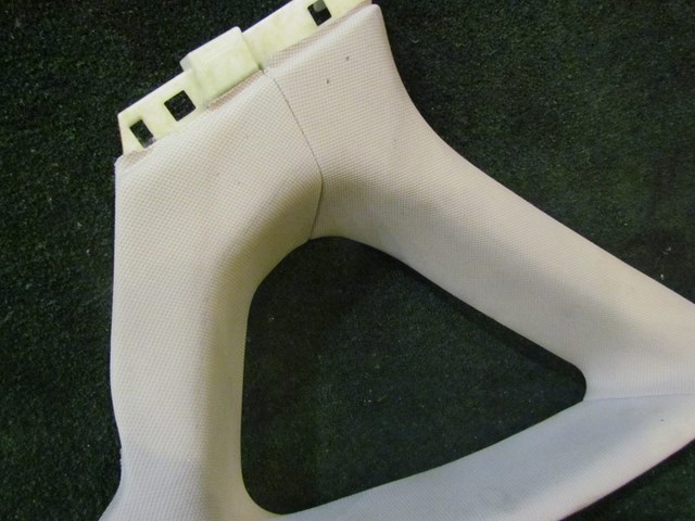 2006 Infiniti M35 RH Passenger Pillar Trim Quarter Window Trim