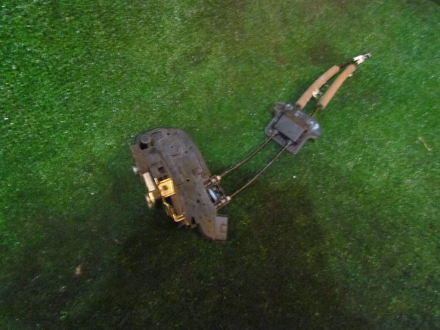 2006 Infiniti M35 Front RH Passenger Door Lock Actuator