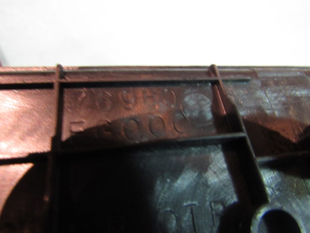 2006 Infiniti M35 Front RH Passenger Door Sill Kick 769B0 EG000