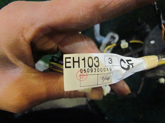 2006 Infiniti M35 Front RH Passenger Door Wiring 24124 EH103