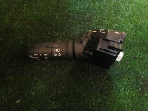 2006 Infiniti M35 Head Light Column Switch 