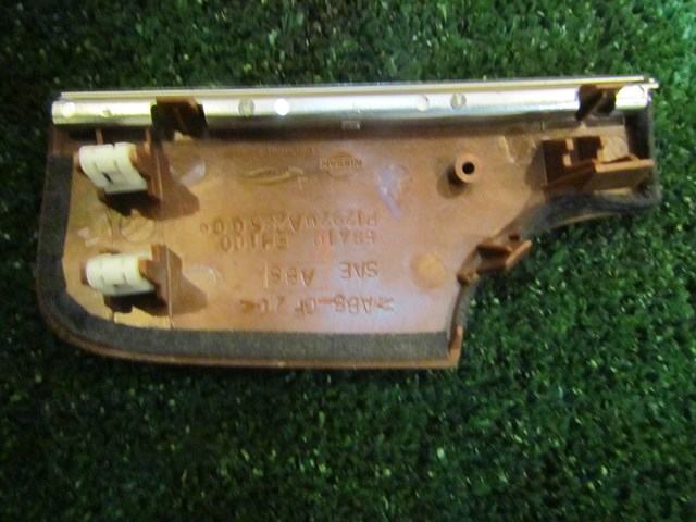 2006 Infiniti M35 Wood Grain Dash Trim Piece 68410 EH100