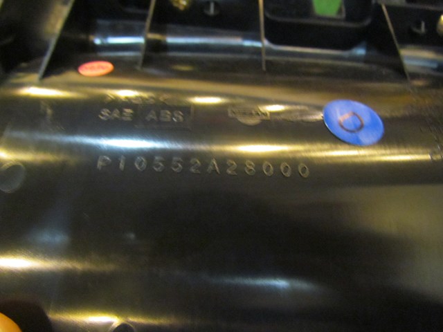 2006 Infiniti M35 Center Console Cup Holder P10552A28000