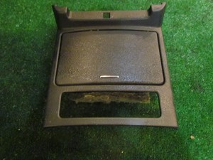 2006 Infiniti M35 Center Console Cup Holder P10552A28000