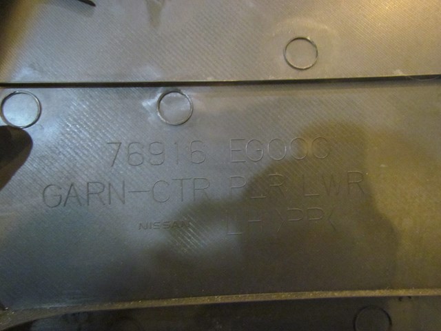 2006 Infiniti M35 LH Driver Lower B Pillar Trim 76916 EG000