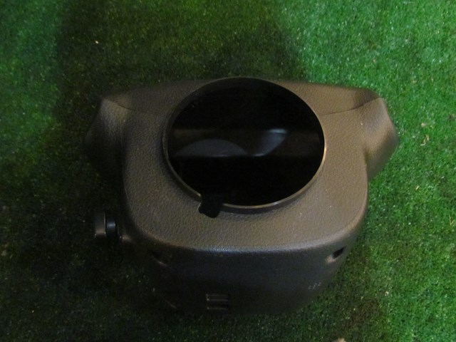 2006 Infiniti M35 Steering Column Bezel Surround