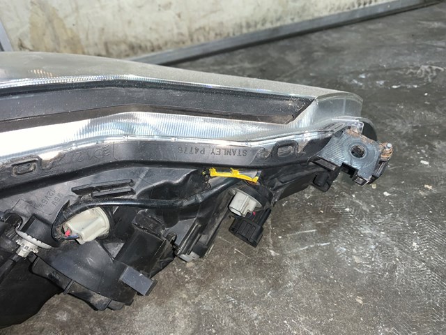 2006 Infiniti M35 LH Driver Adaptive Headlight OEM (SEE DETAILS)