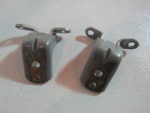 2006 Infiniti M35 Front RH Passenger Door Hinges