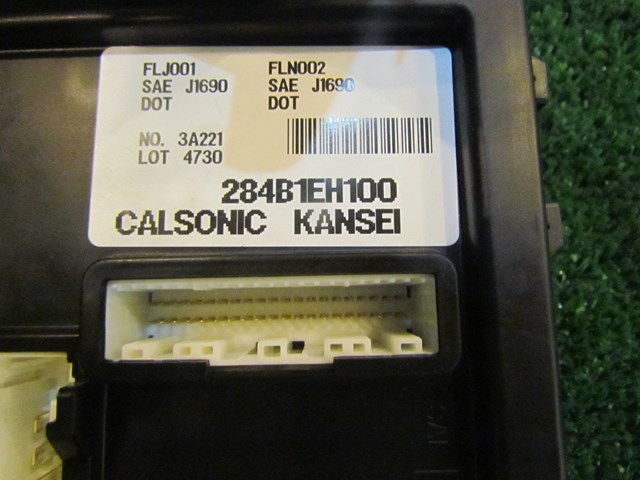 2006 Infiniti M35 BCM Body Control Module 284B1 EH10A