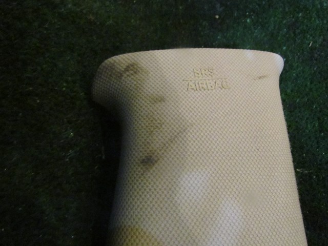 2006 Infiniti M35 RH Upper B Pillar Trim-Needs Cleaning