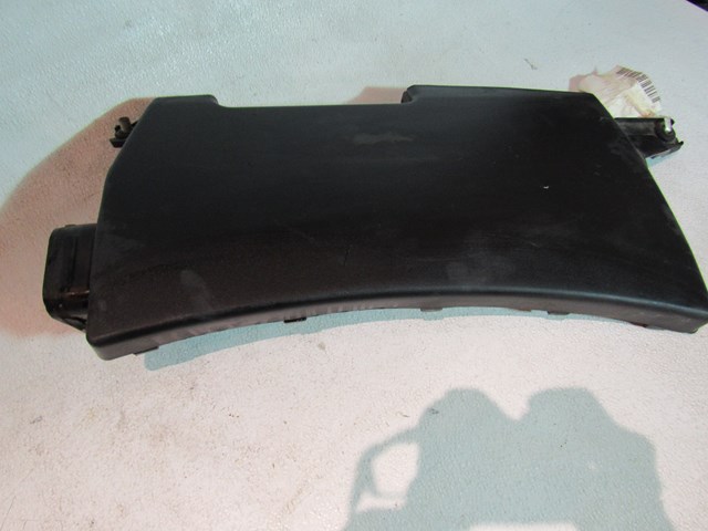 2006 2007Infiniti M35 Front Air Intake Cleaner Duct