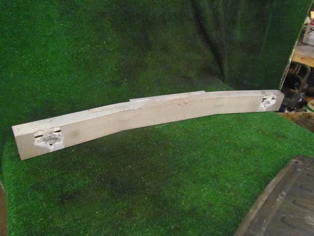 2006 Infiniti M35 Rear Bumper Reinforcement