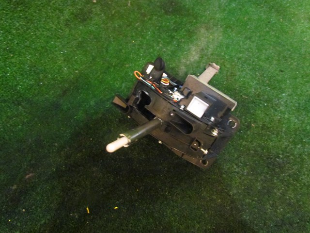 2006 Infiniti M35 Automatic Shifter