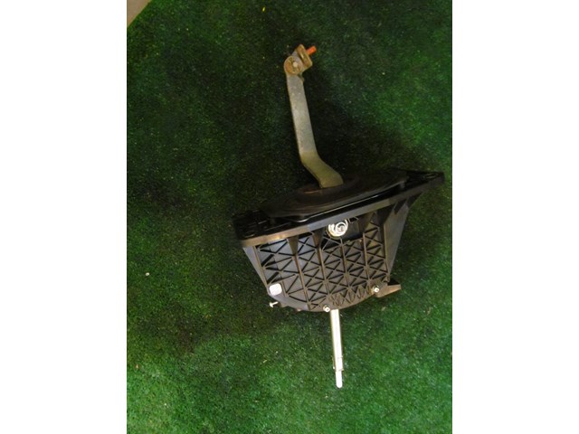 2006 Infiniti M35 Automatic Shifter