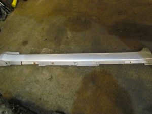 2006 Infiniti M35 LH Driver Side Skirt 