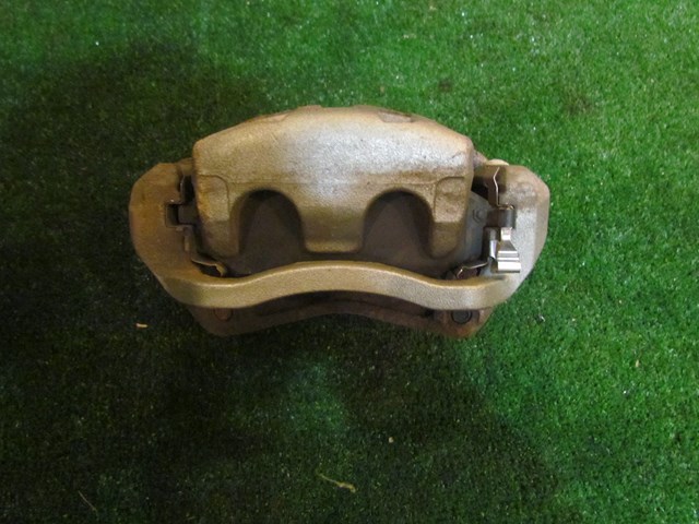 2006 Infiniti M35x Front LH Driver Caliper