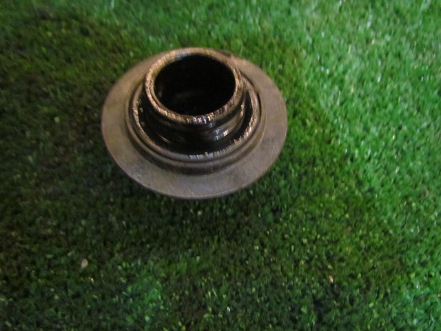 2006 Infiniti M35 Engine OIl Fill Cap