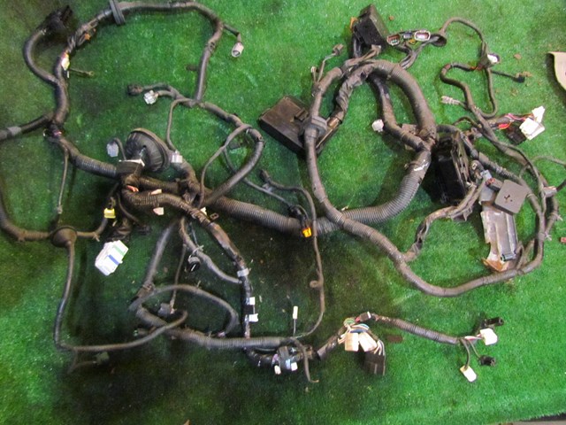 2006 Infiniti M35 Engine Bay Harness 24012 EH104