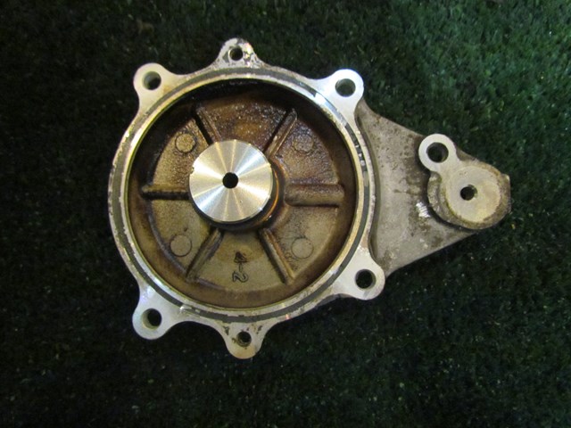 2006 Infiniti M35x LH Driver Cam Gear Cover