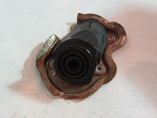 2006 Infiniti M35 Steering Column Boot Fire Wall