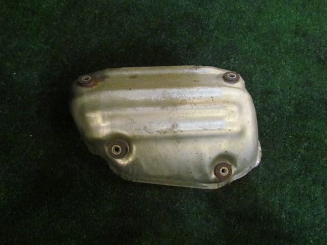 2006 Infiniti M35x LH Driver Side Exhaust Manifold Heat Shield