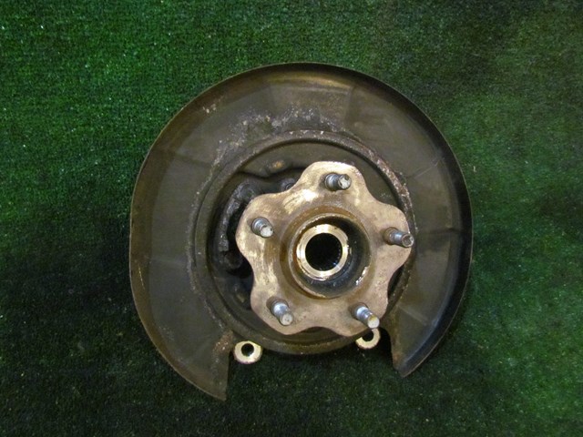 2006 Infiniti M35x Rear RH Passenger Spindle