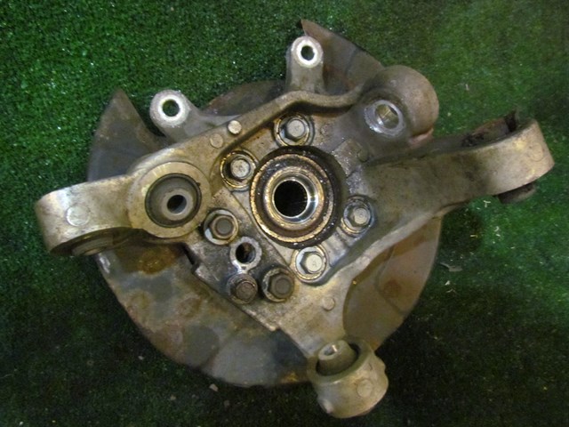 2006 Infiniti M35x Rear RH Passenger Spindle