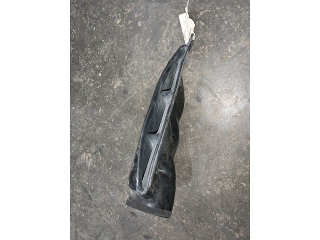 2002 Lexus IS300 Air intake Inlet Duct