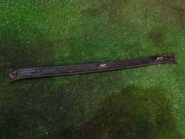 2002 Lexus IS300 Front RH Passenger Door Sill Kick 67913 53010