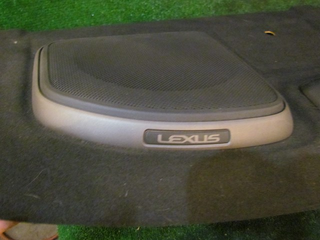 2002 Lexus IS300 Parcel Shelf