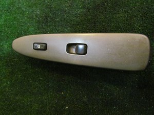 2002 Lexus IS300 Front RH Passenger Door Switch