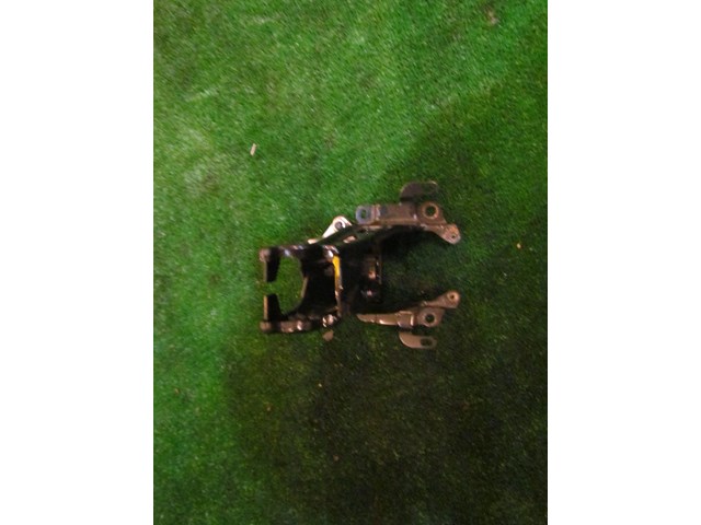 2002 Lexus IS300 Yaw Rate Sensor w/Bracket 89183 30060