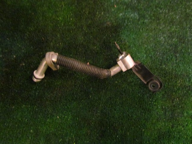 2002 Lexus IS300 Small Low Pressure AC LIne Suction Hose