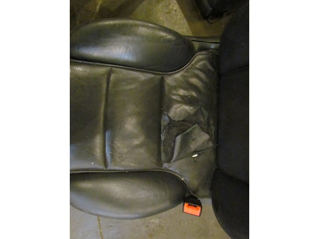 2004 Audi A8L Front RH Passenger Seat-Damaged
