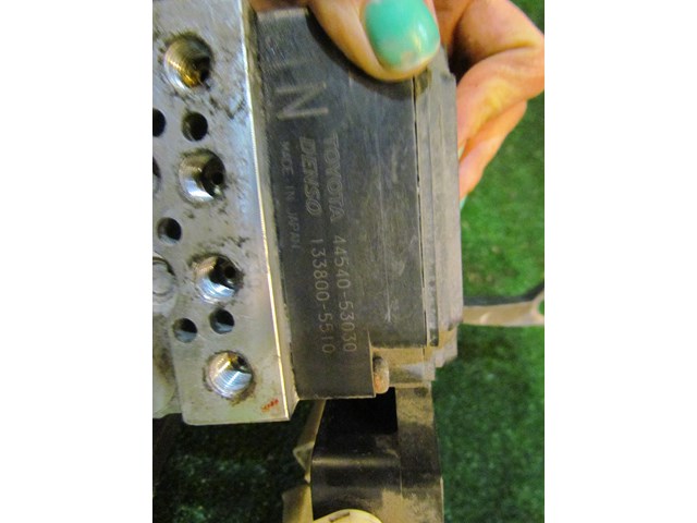 2002 Lexus IS300 ABS Pump 44540 53030