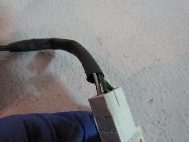 2002 Lexus IS300 Rear RH Passenger Trunk Mounted Tail light