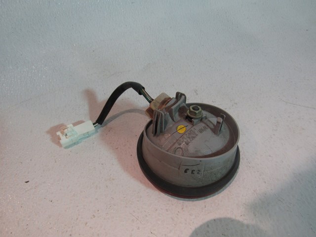 2002 Lexus IS300 Rear RH Passenger Trunk Mounted Tail light