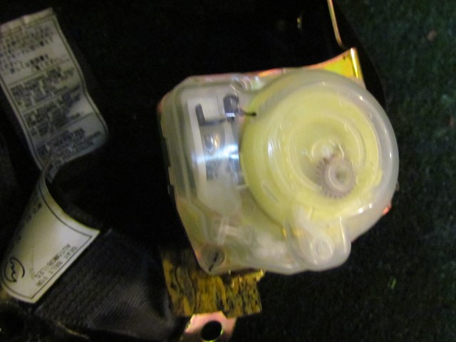 2002 Lexus IS300 Rear LH Driver Seat Belt