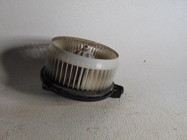 2002 Lexus IS300 Blower Motor