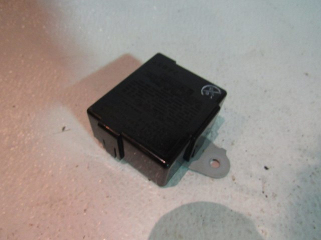 2002 Lexus IS300 Door Control Receiver 89741 53070