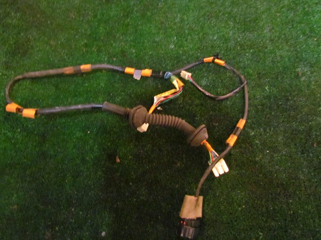 2002 Lexus IS300 Rear RH Passenger Door WIring 82153 53020