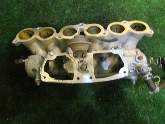 2002 Lexus IS300 Upper Intake Manifold