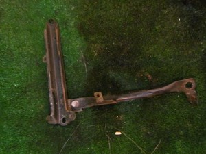 2002 Lexus IS300 Lower Intake Manifold Support